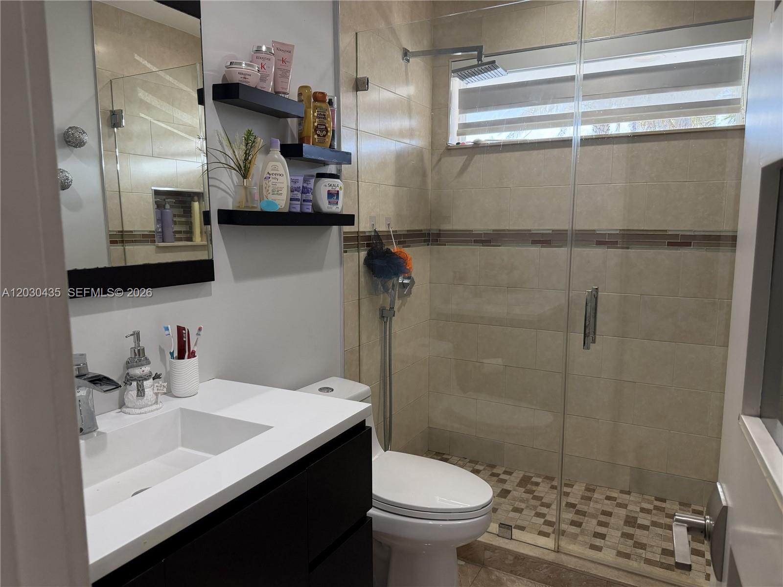 LAKE RICKY ESTS - Residential Lease
