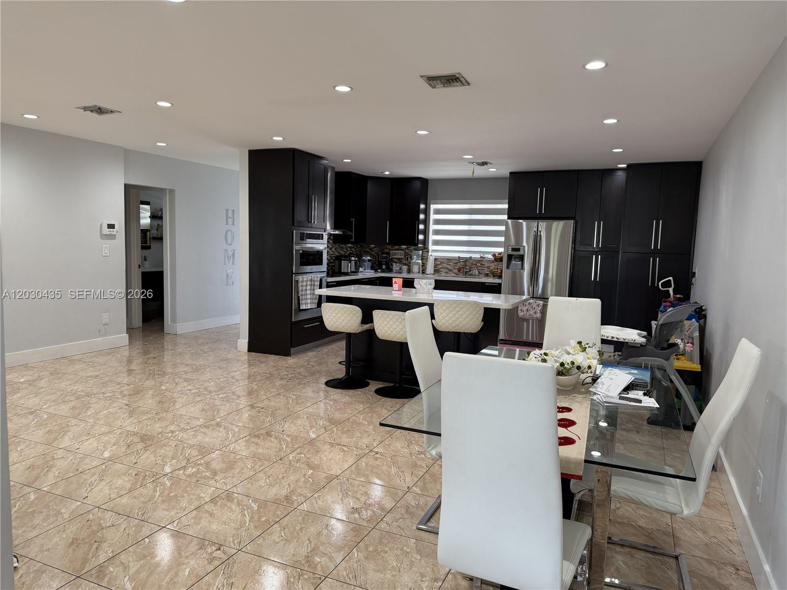 LAKE RICKY ESTS - Residential Lease