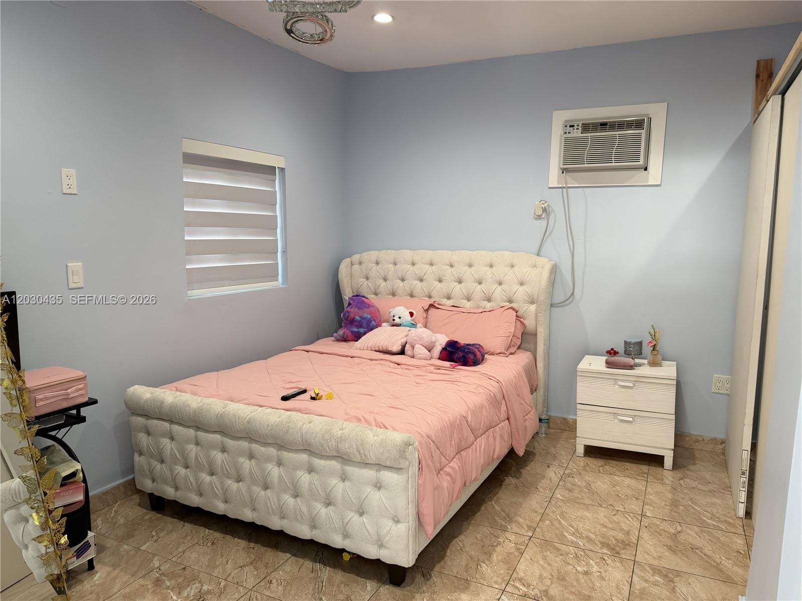 LAKE RICKY ESTS - Residential Lease