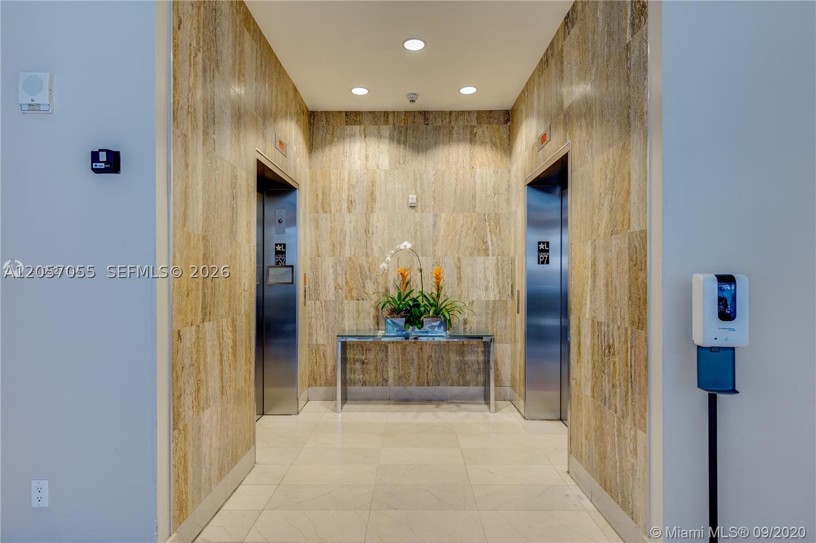 Axis On Brickell - Residential Lease