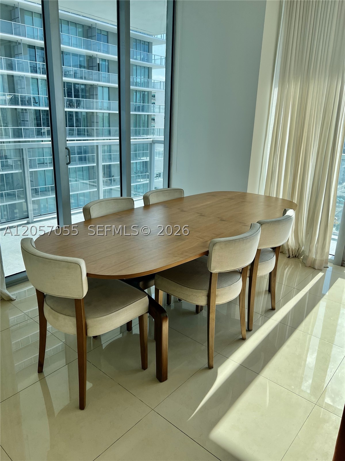 Axis On Brickell - Residential Lease