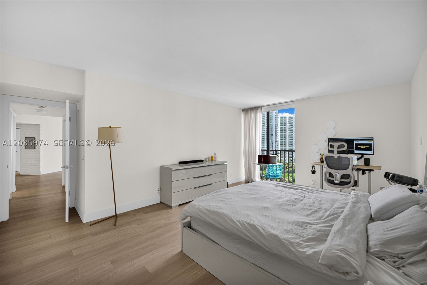 TURNBERRY ISLE CONDO - Residential Lease