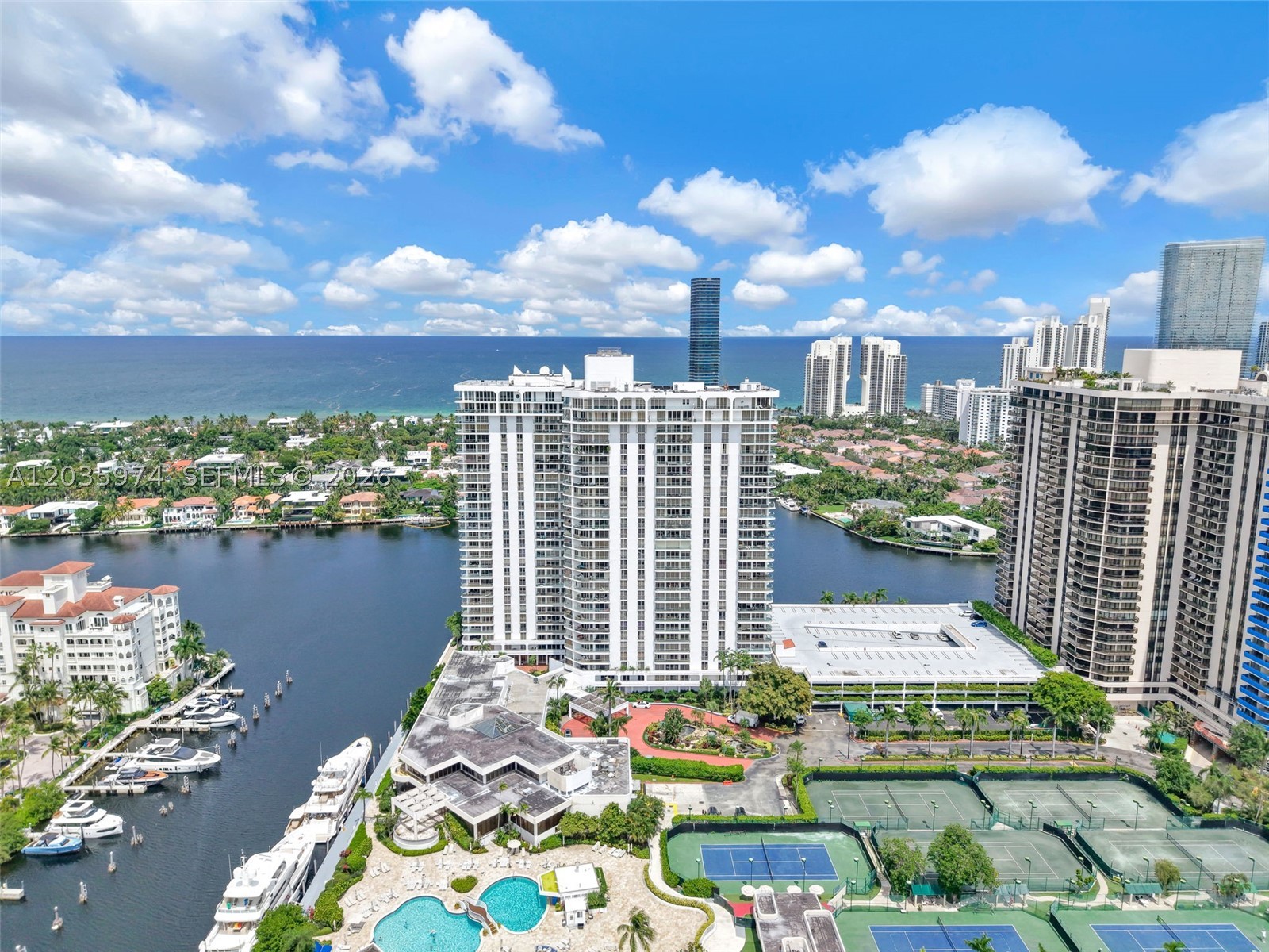 TURNBERRY ISLE CONDO - Residential Lease
