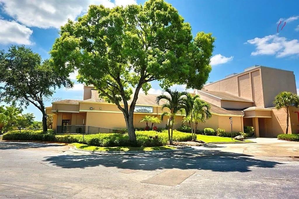 KARANDA VILLAGE II-B COND - Residential