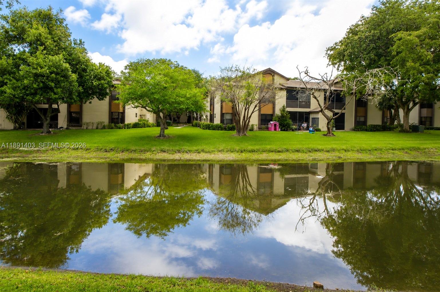 KARANDA VILLAGE II-B COND - Residential