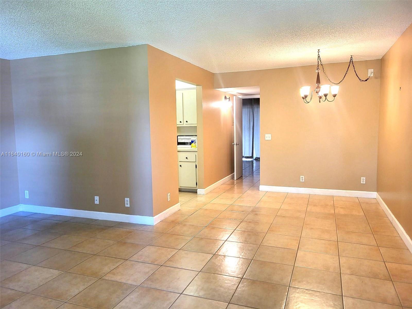 NEW HAMPTON AT CENTURY VI - Residential Lease
