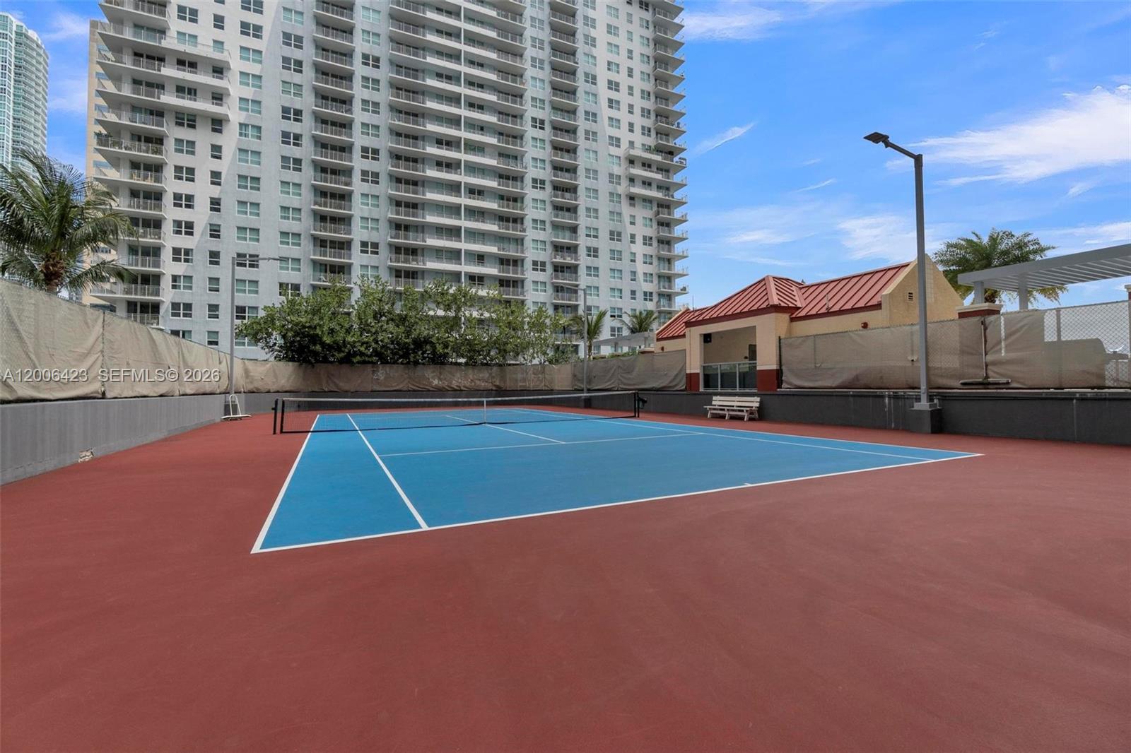 THE MARK ON BRICKELL COND - Residential