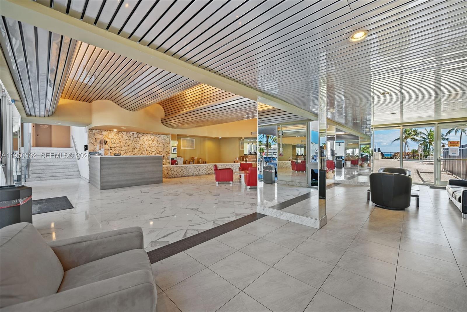 MANATEE CONDO - Residential