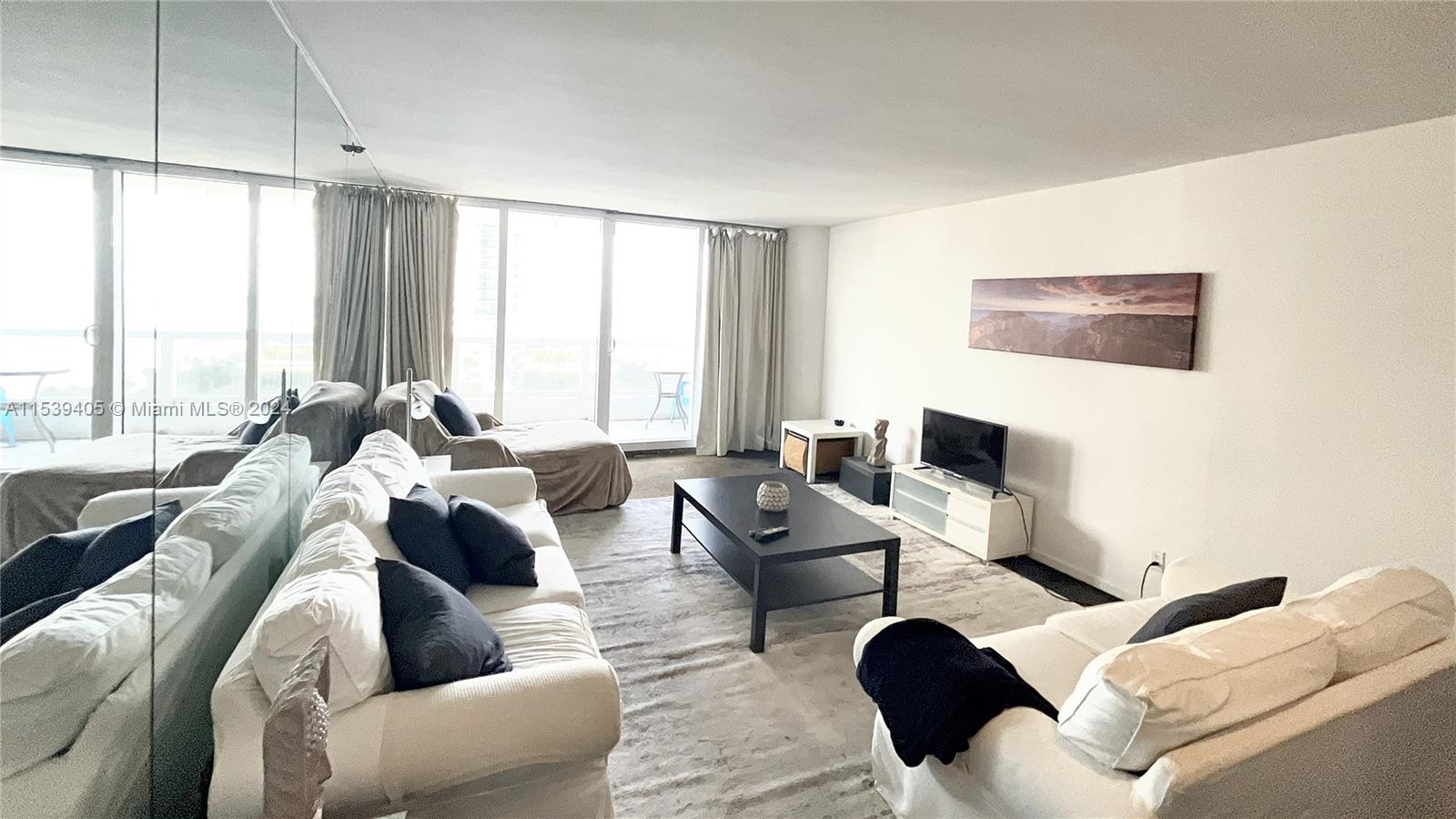 VENETIA CONDO - Residential
