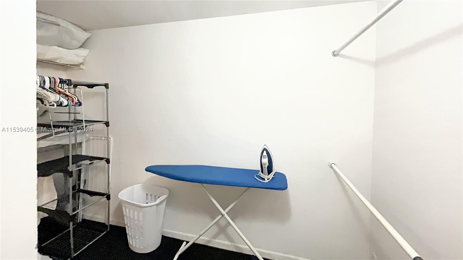 VENETIA CONDO - Residential