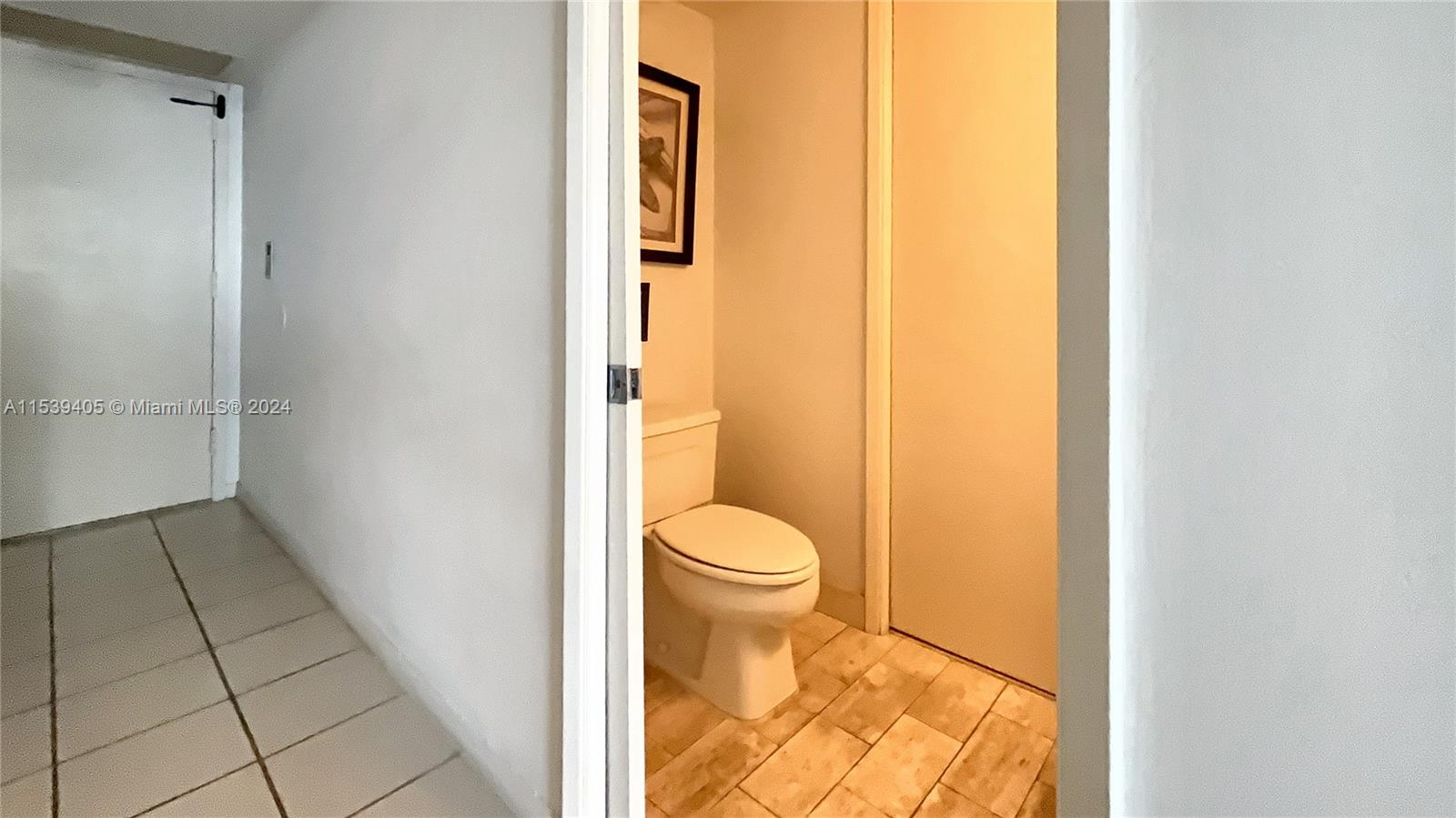 VENETIA CONDO - Residential
