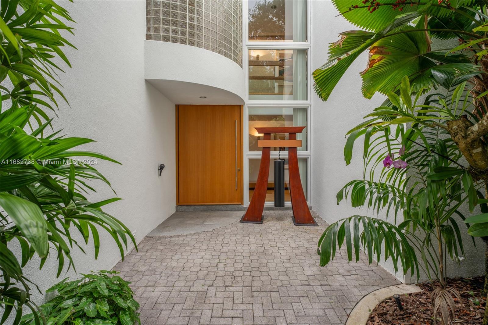 MANGO BAY - Residential