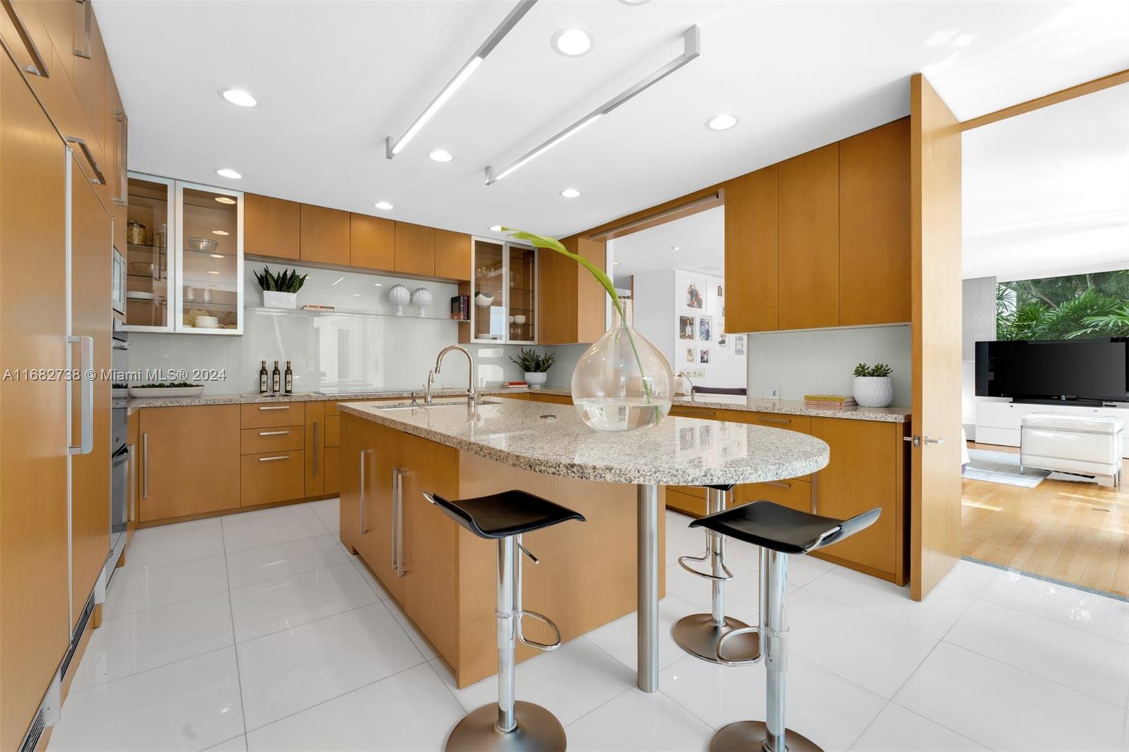 MANGO BAY - Residential