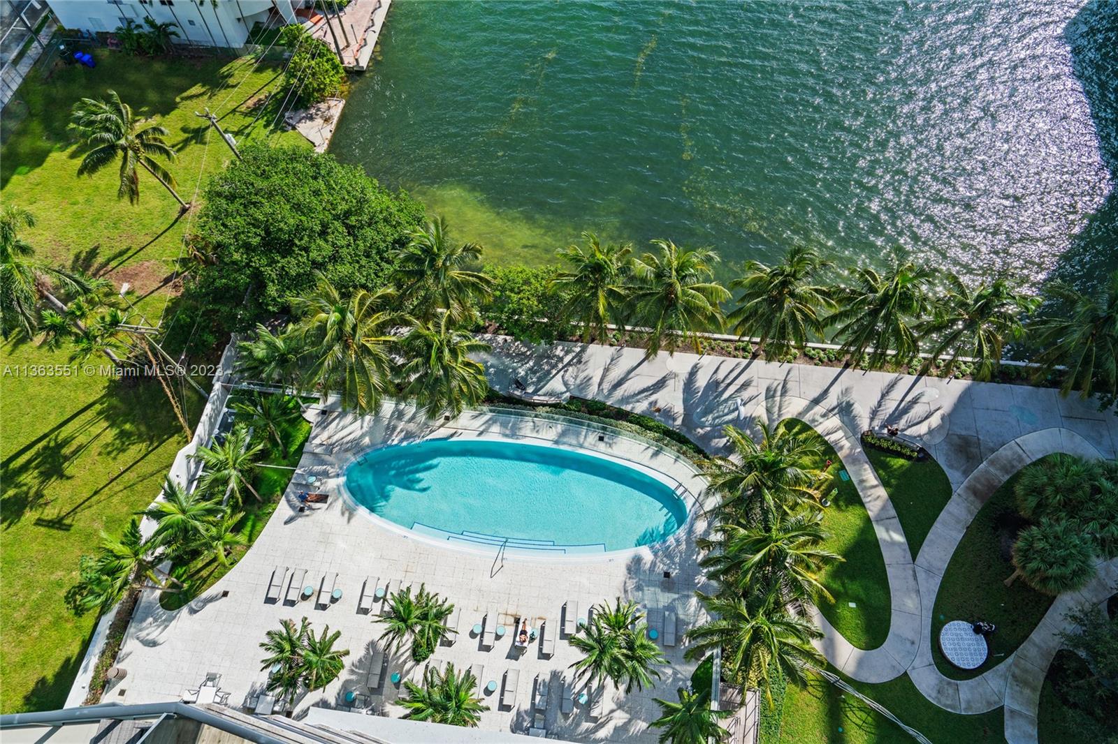 ICON BAY CONDO - Residential Lease