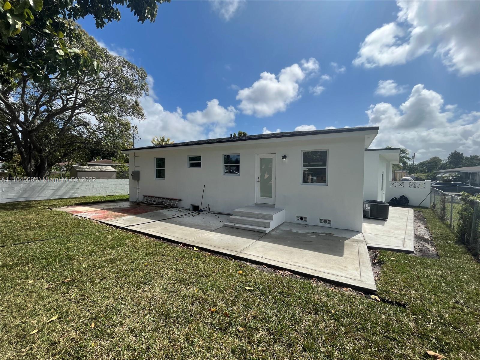 OVERBROOK SHORES NO 3 - Residential Lease