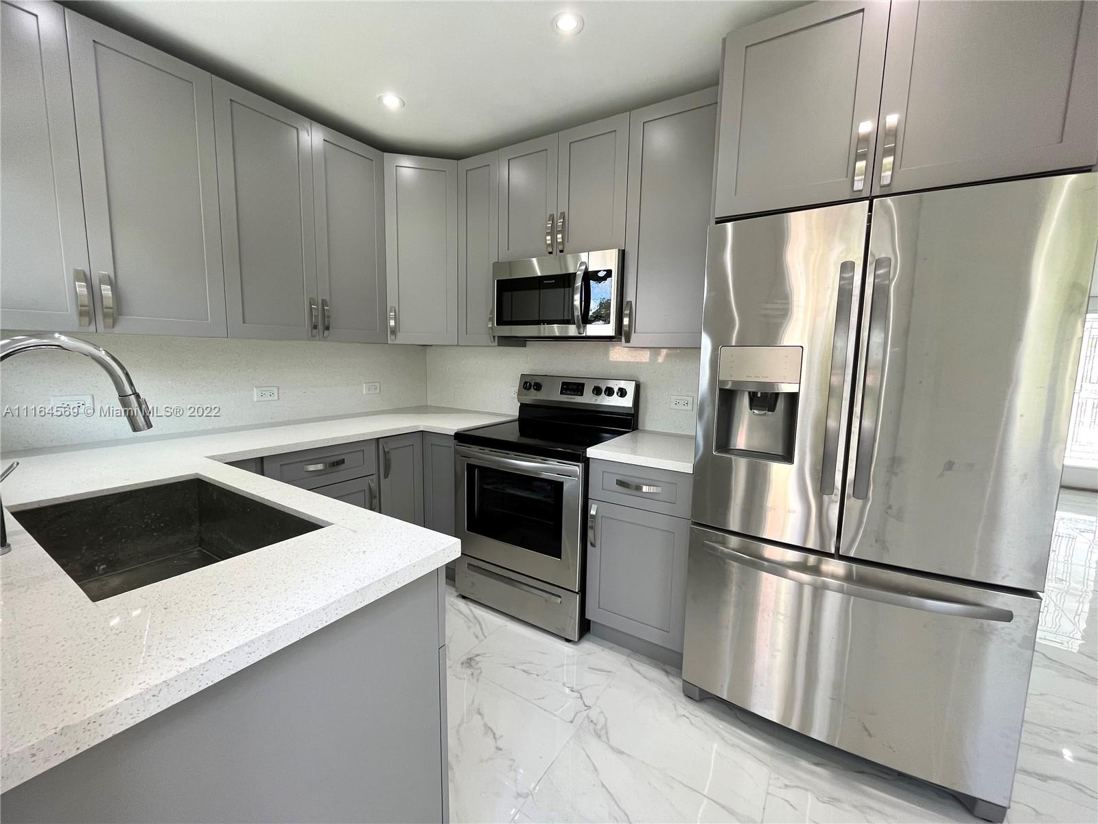 OVERBROOK SHORES NO 3 - Residential Lease