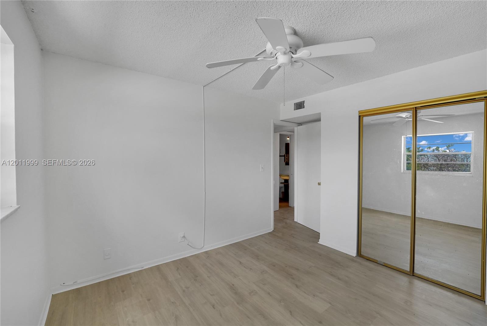 WARRENTON HOUSE CONDO - Residential
