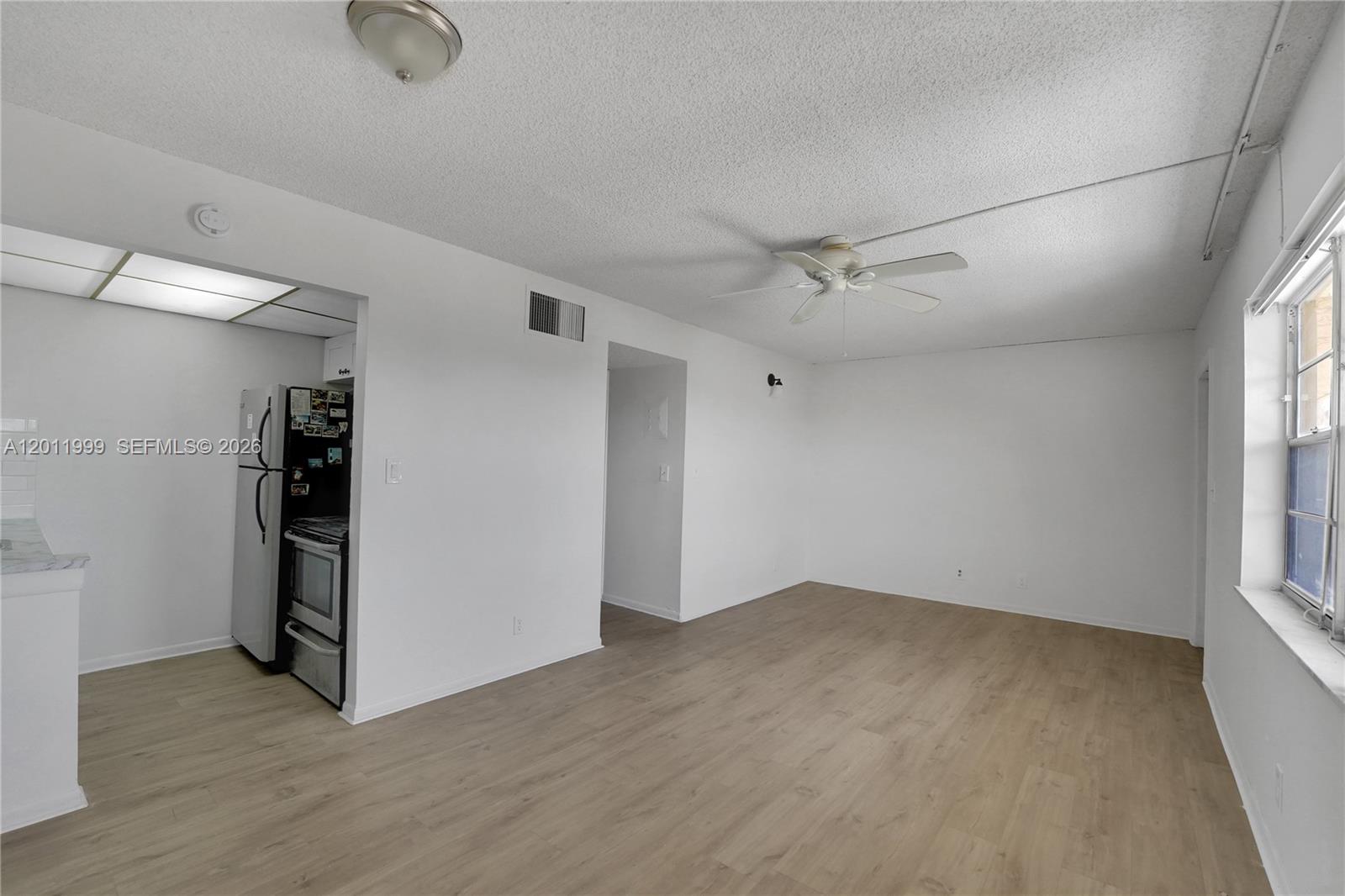 WARRENTON HOUSE CONDO - Residential