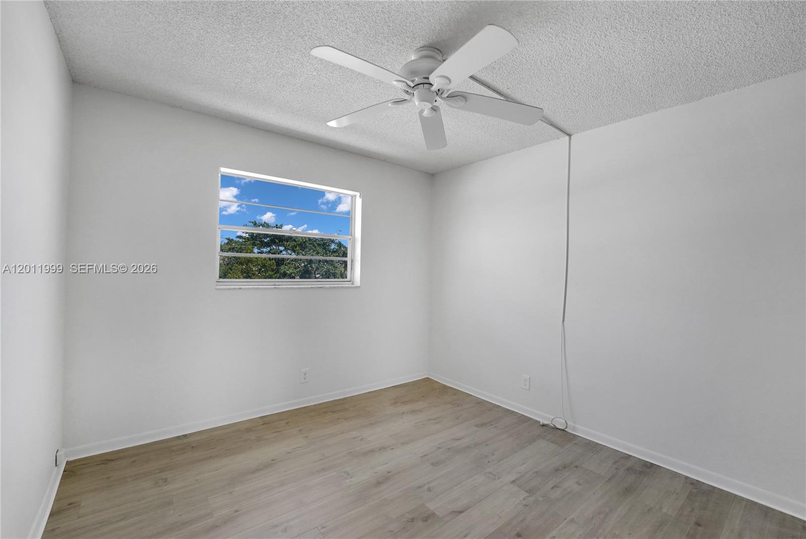 WARRENTON HOUSE CONDO - Residential