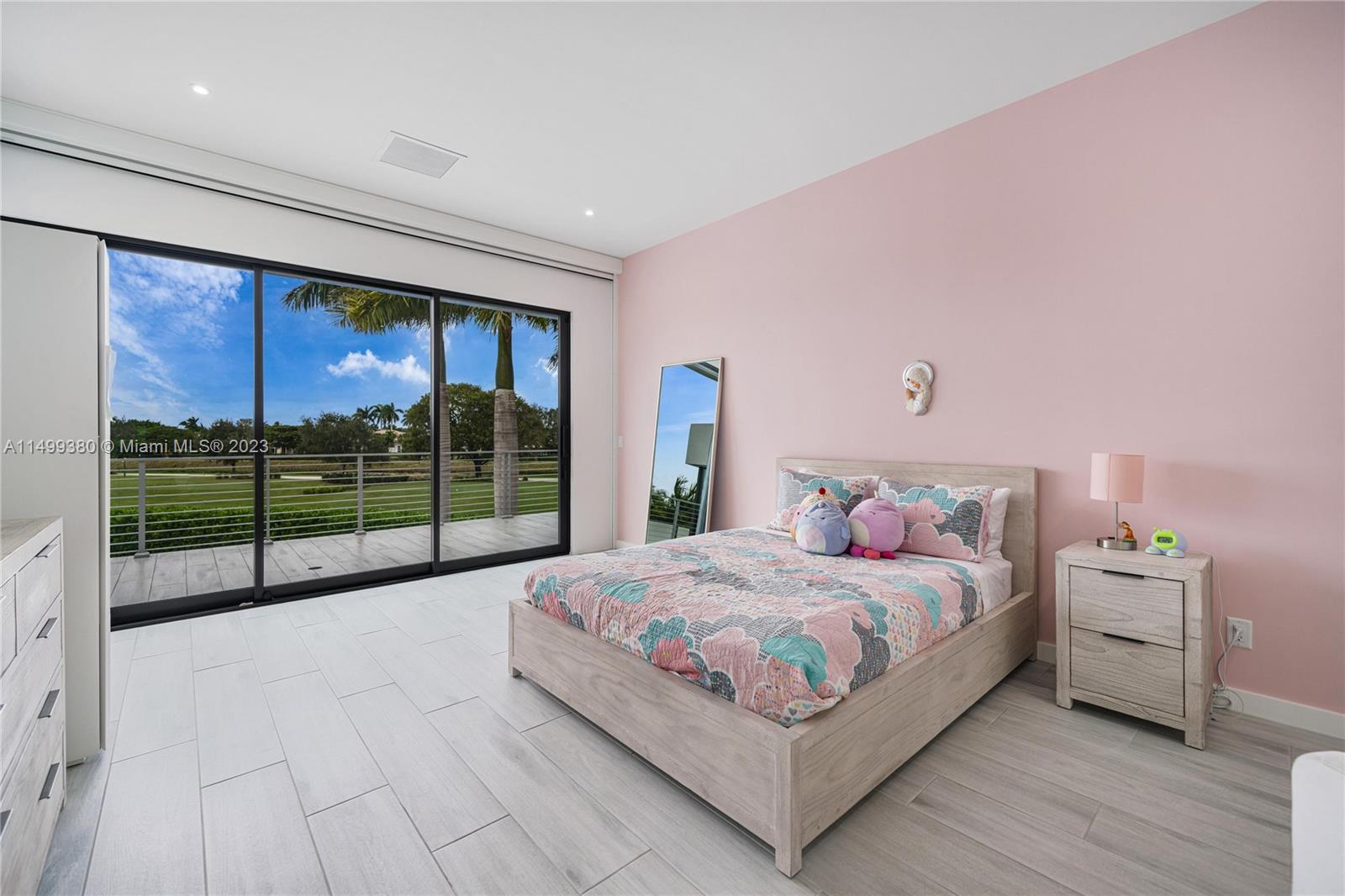 ST ANDREWS COUNTRY CLUB 5 - Residential