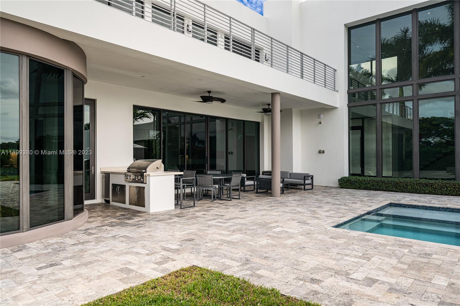 ST ANDREWS COUNTRY CLUB 5 - Residential