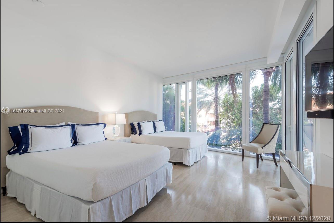 SURF CLUB CONDO - Residential