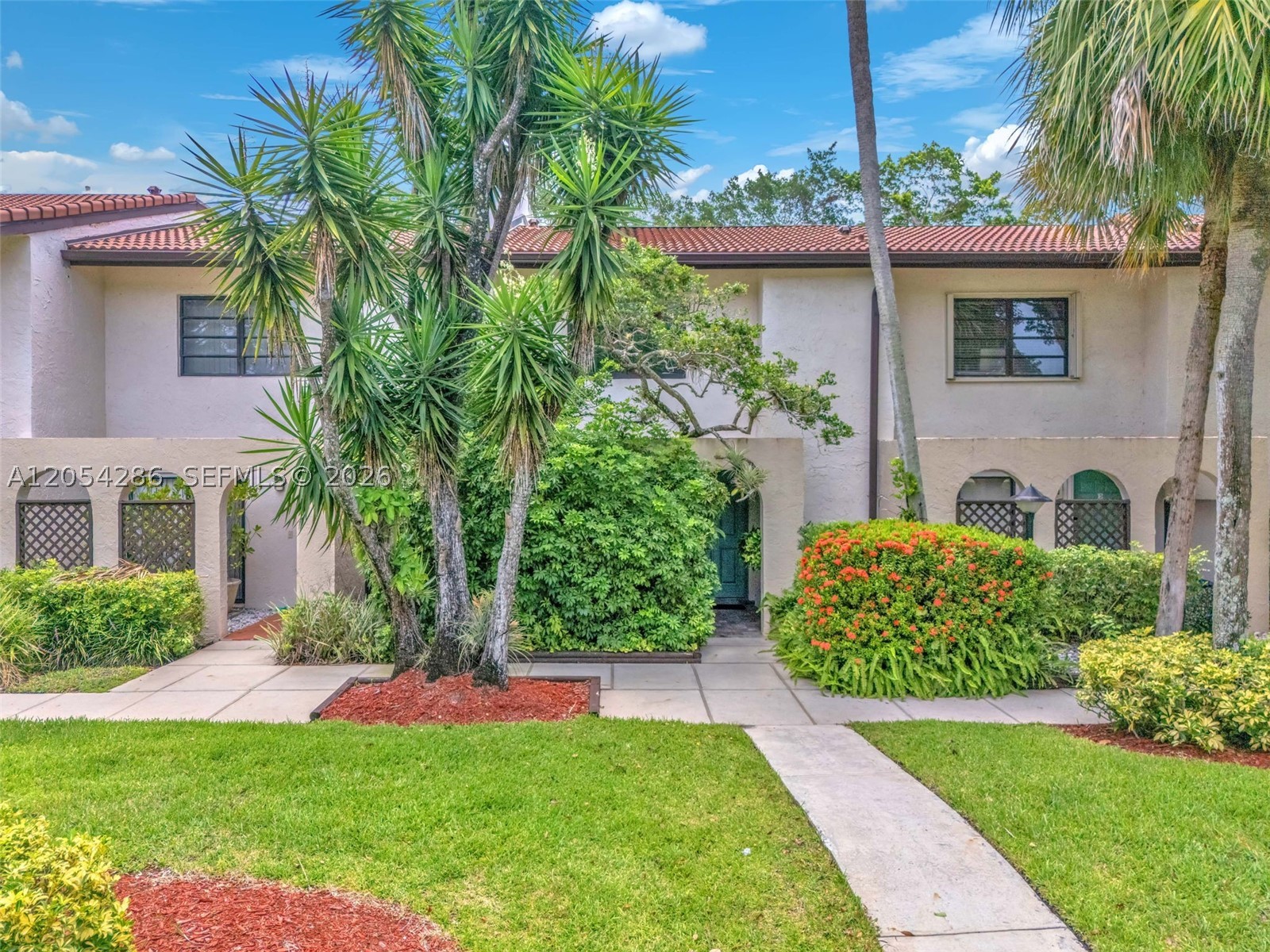 HORIZONS OF BOCA LAGO CON - Residential