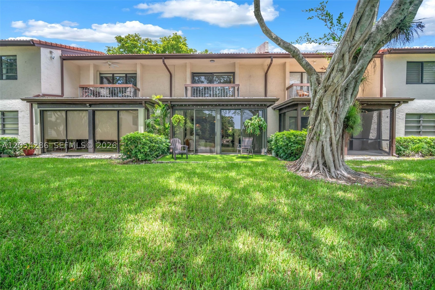 HORIZONS OF BOCA LAGO CON - Residential