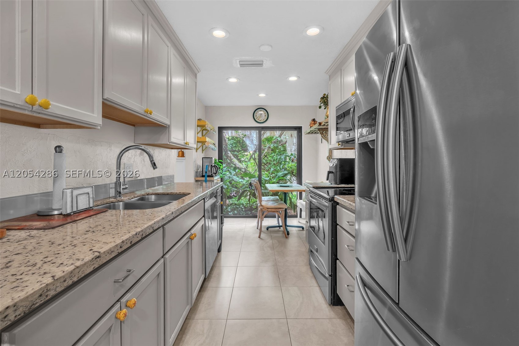 HORIZONS OF BOCA LAGO CON - Residential