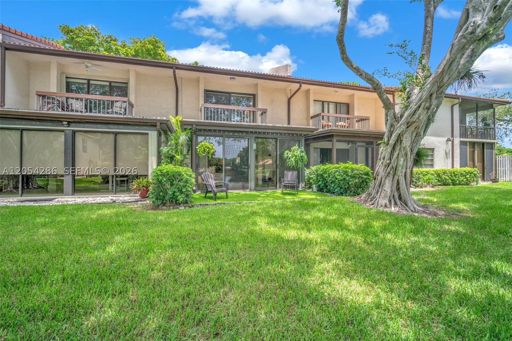 HORIZONS OF BOCA LAGO CON - Residential