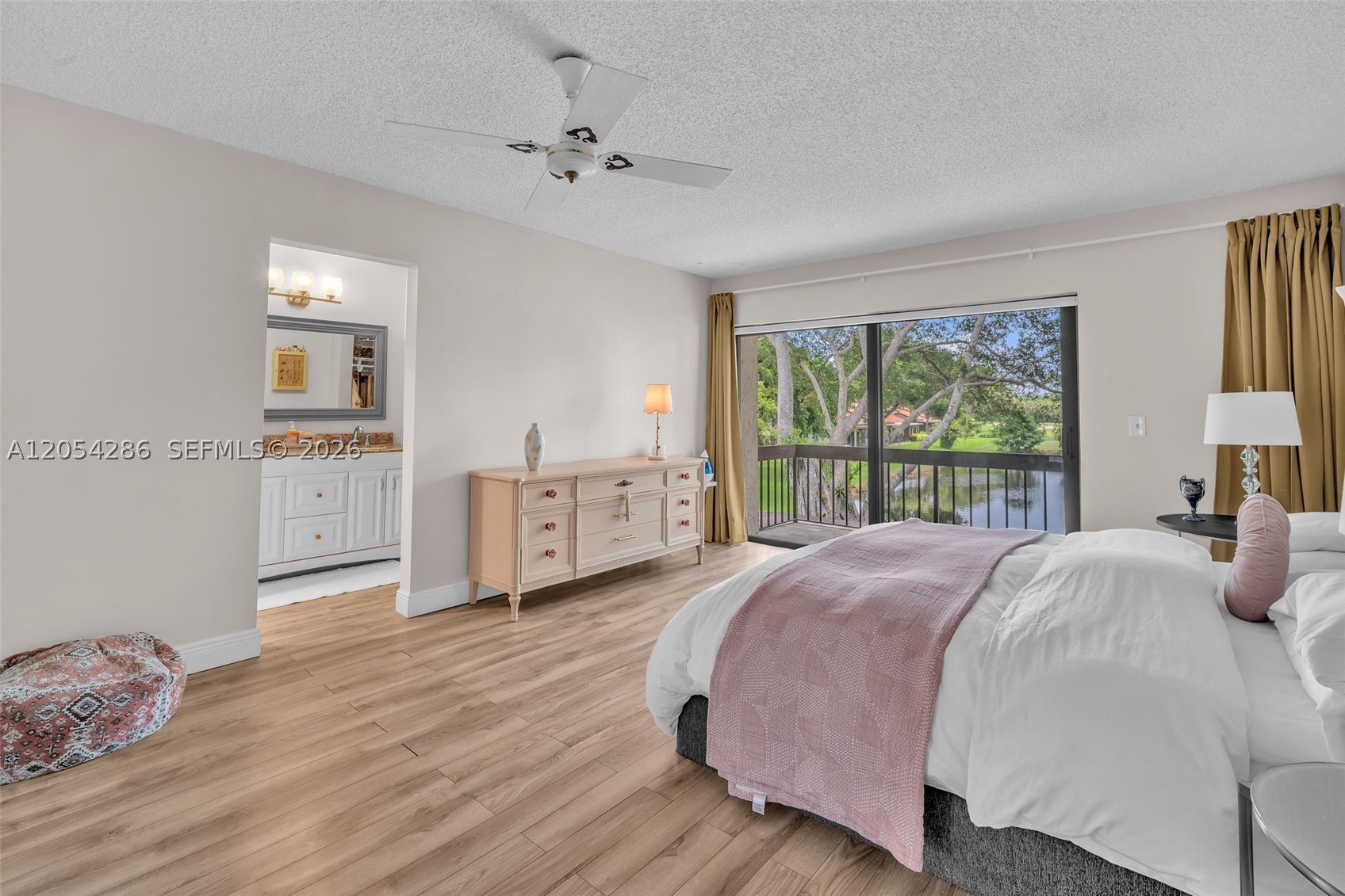 HORIZONS OF BOCA LAGO CON - Residential