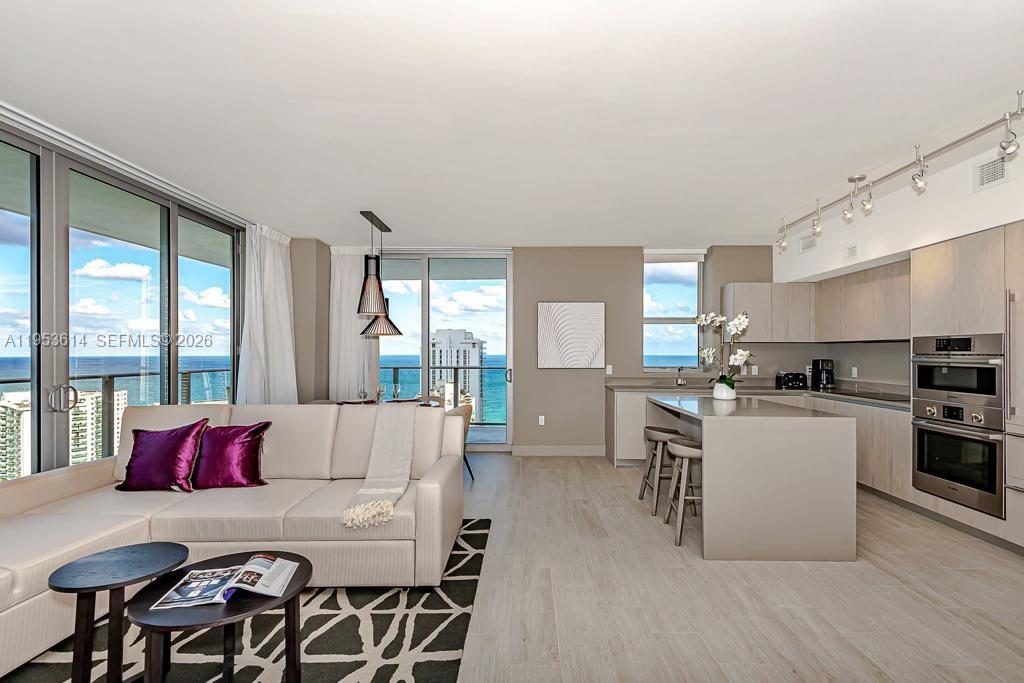 4010 SOUTH OCEAN CONDO HO - Residential