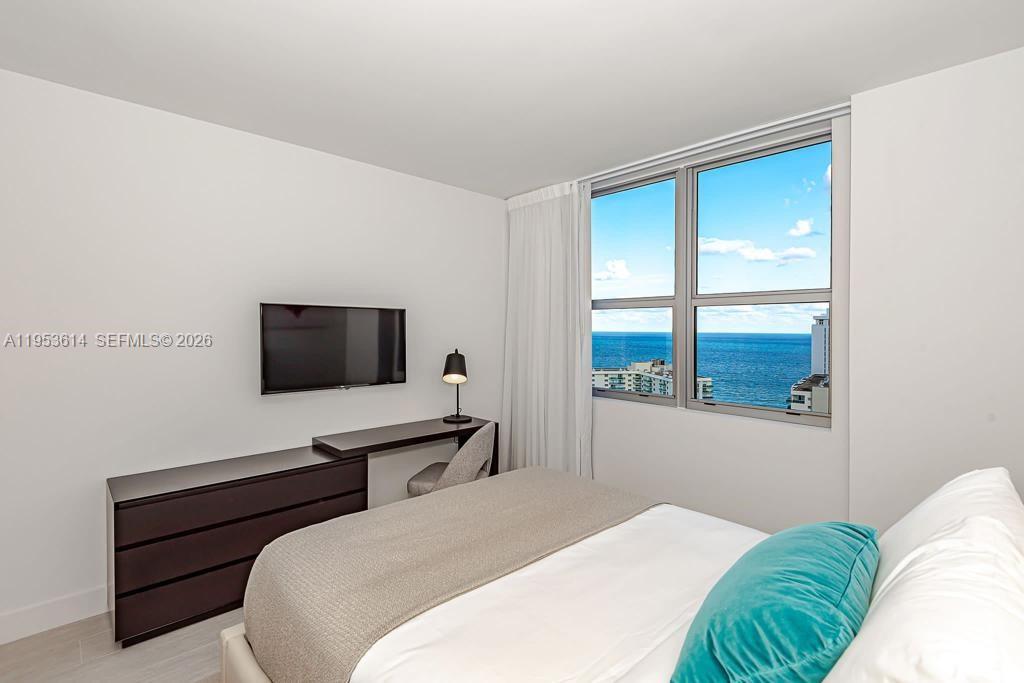 4010 SOUTH OCEAN CONDO HO - Residential
