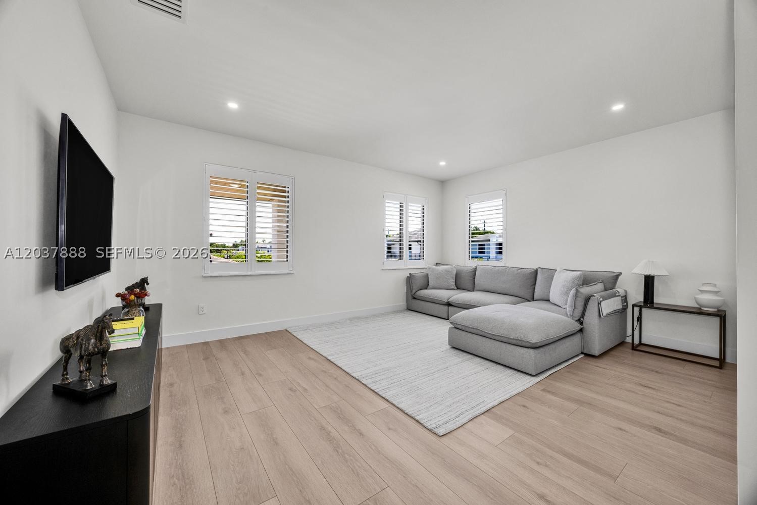 SUB-TROPICAL TESTING TR - Residential