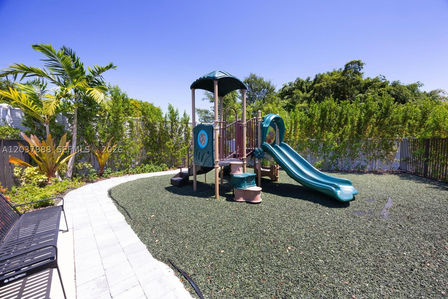 SUB-TROPICAL TESTING TR - Residential