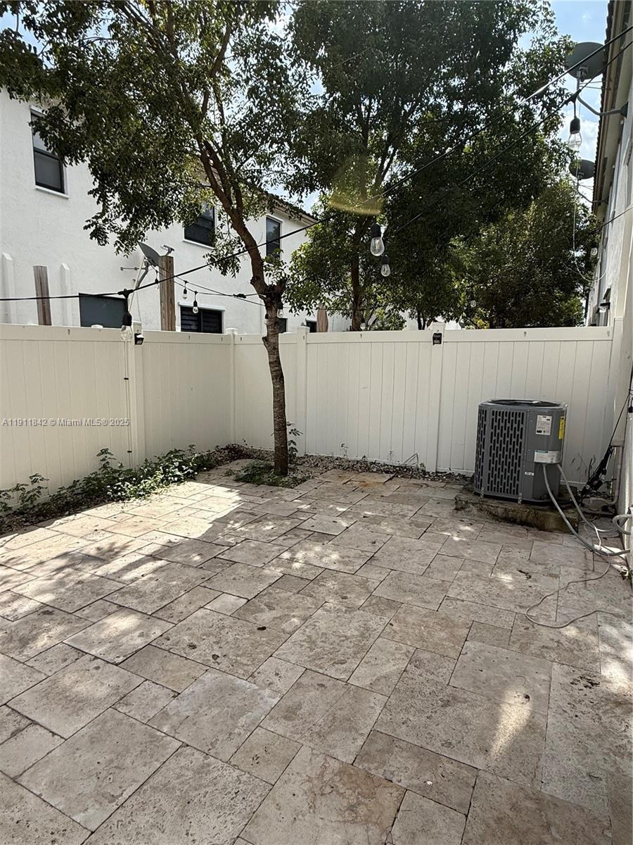 BONTERRA - Residential Lease