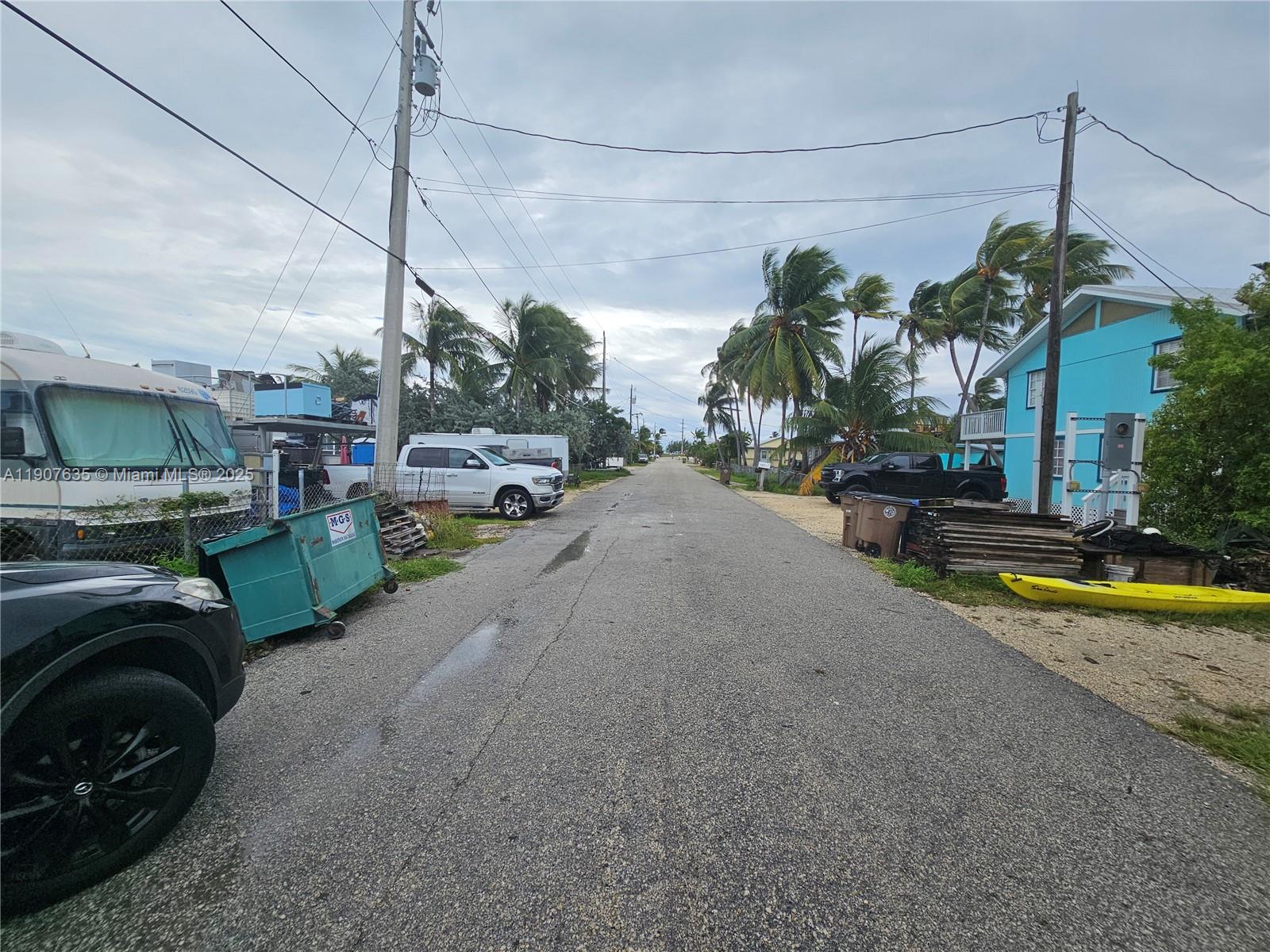 CONCH KEY - Land