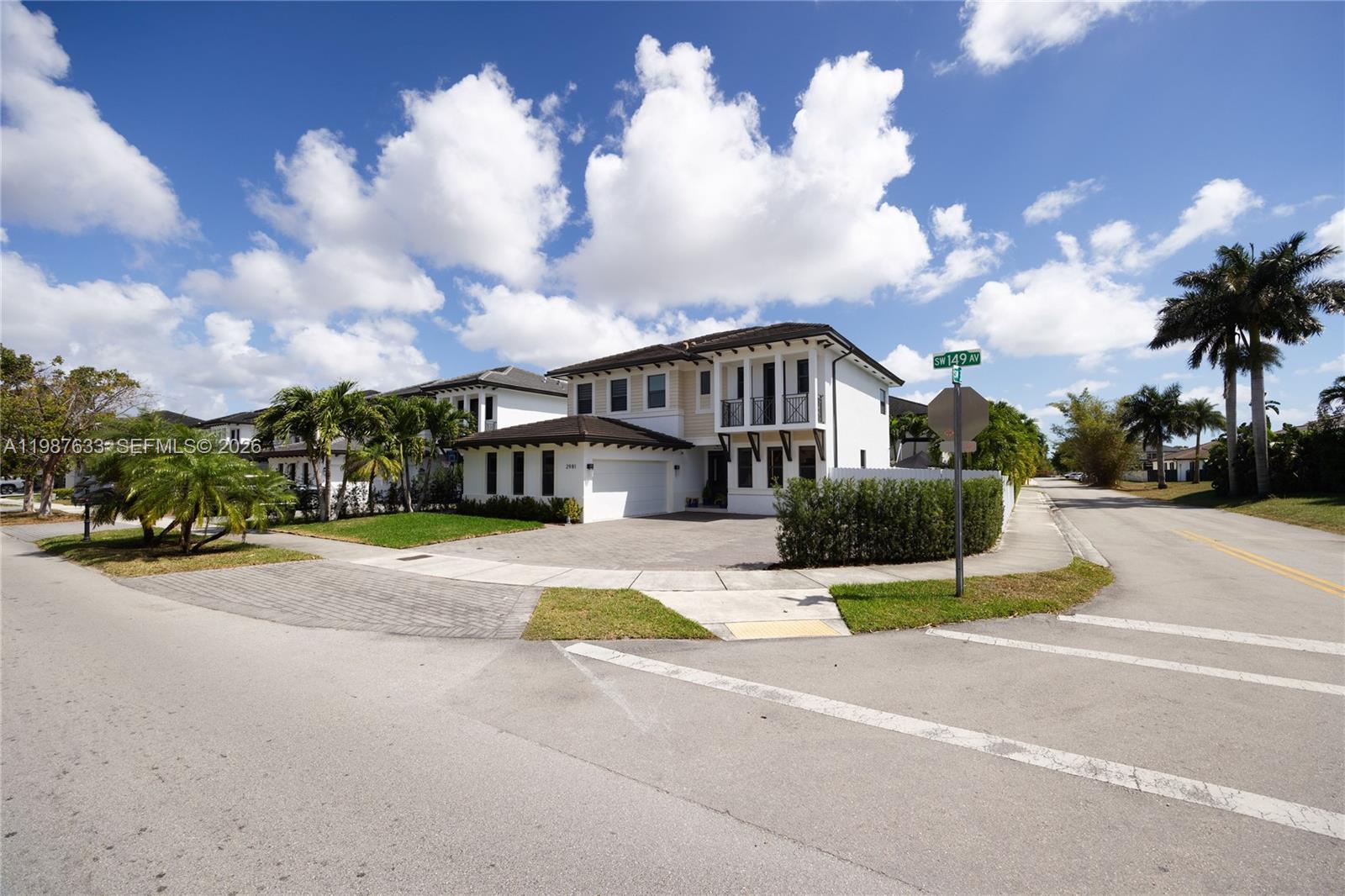 DAV MAR ESTATES - Residential