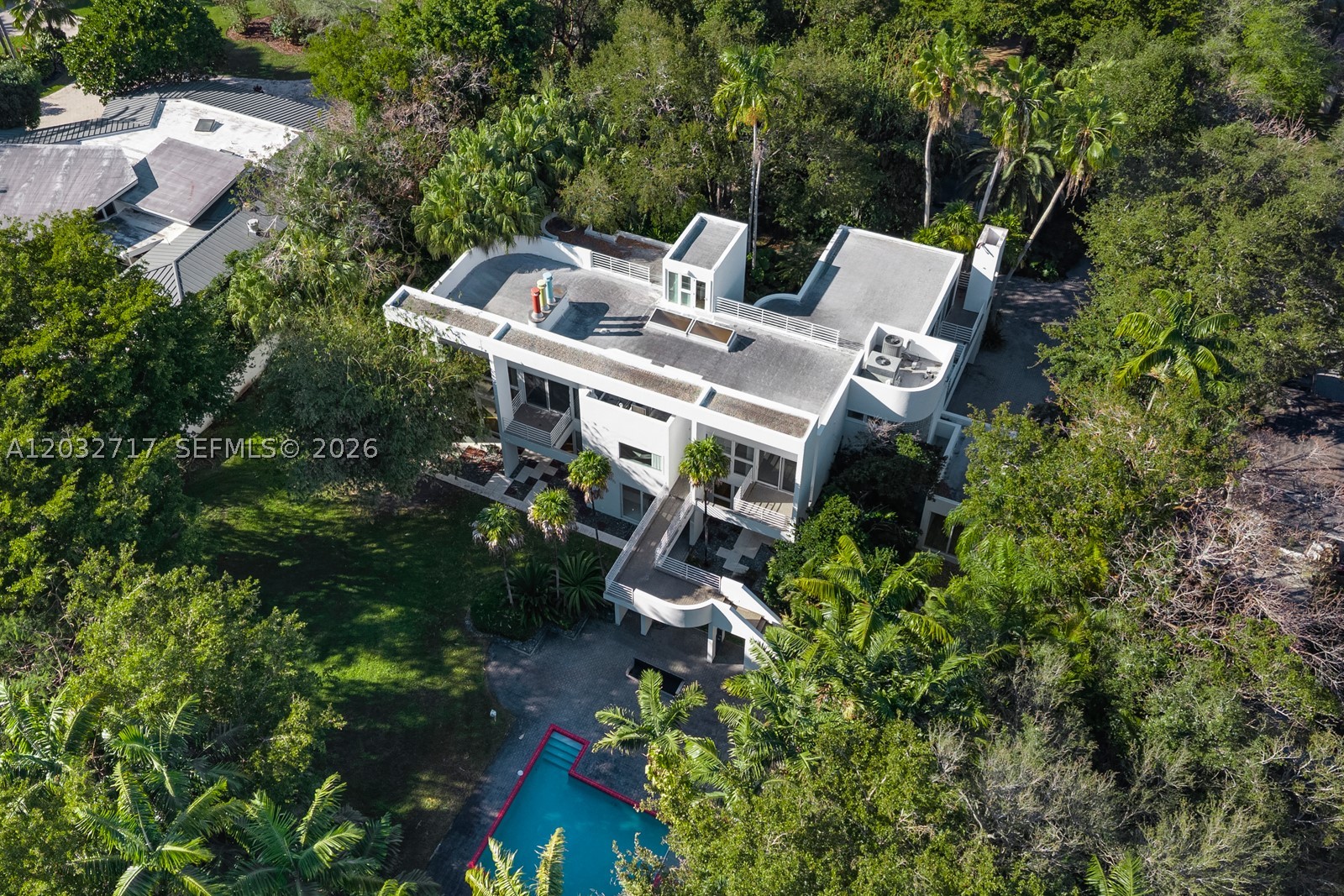 MANGO BAY - Residential Lease