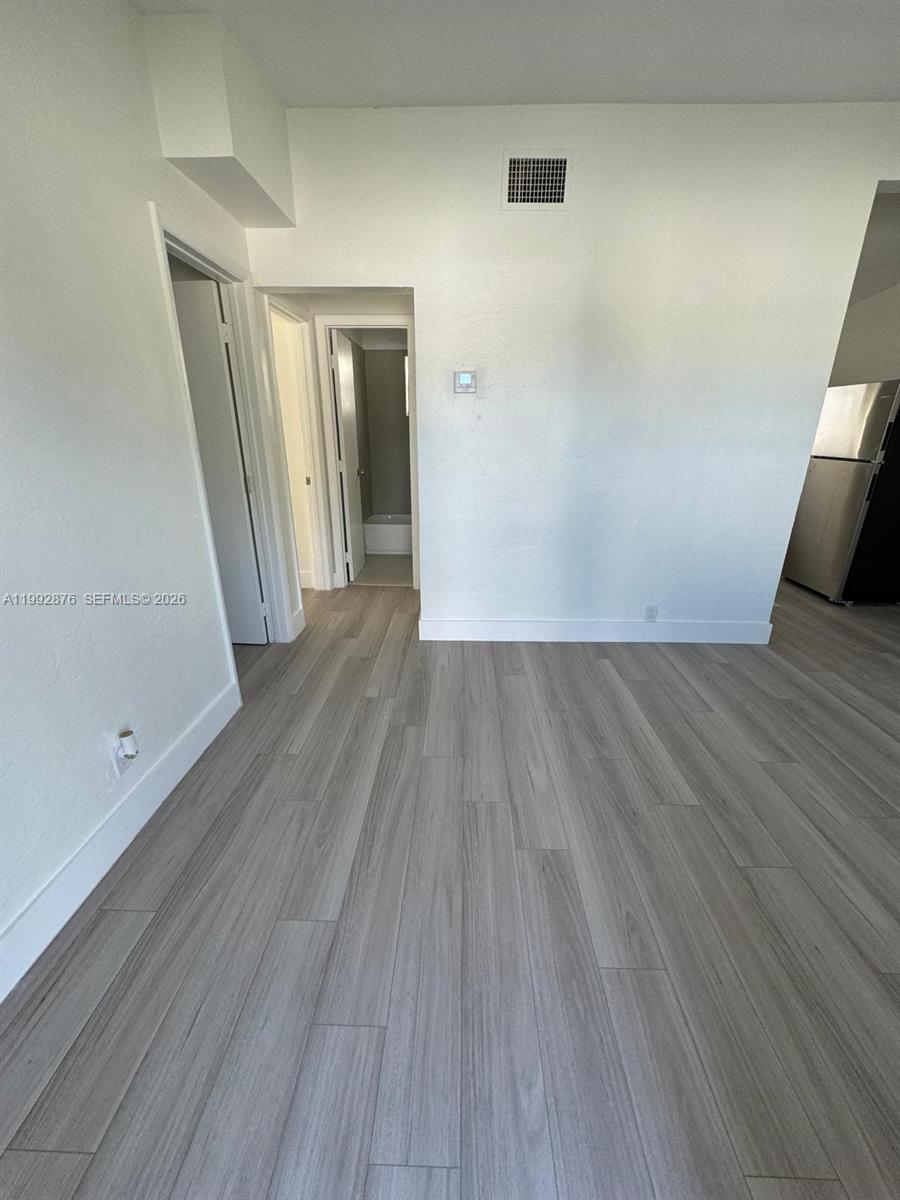 MAGNOLIA SUB - Residential Income
