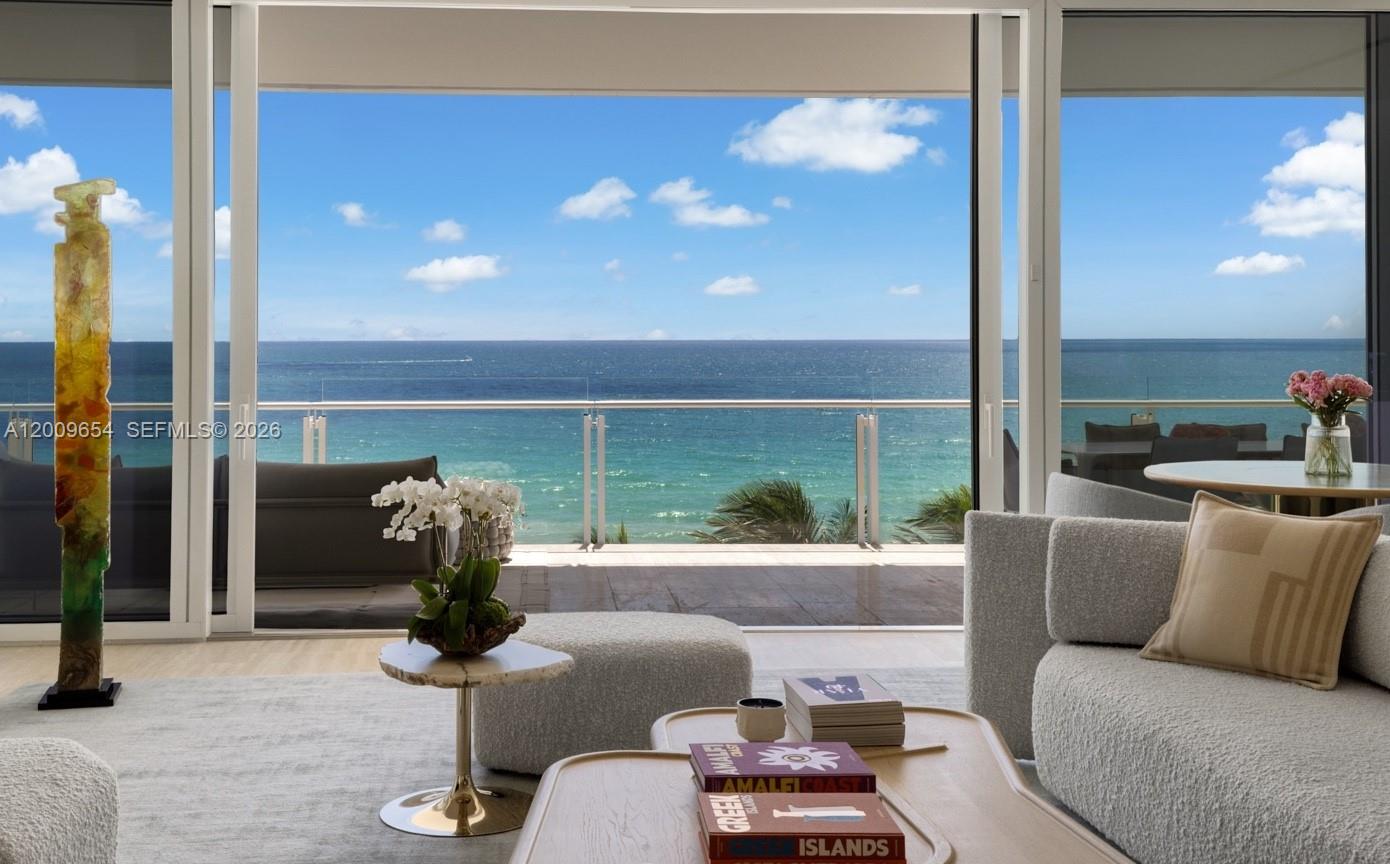 SURF CLUB CONDO - Residential