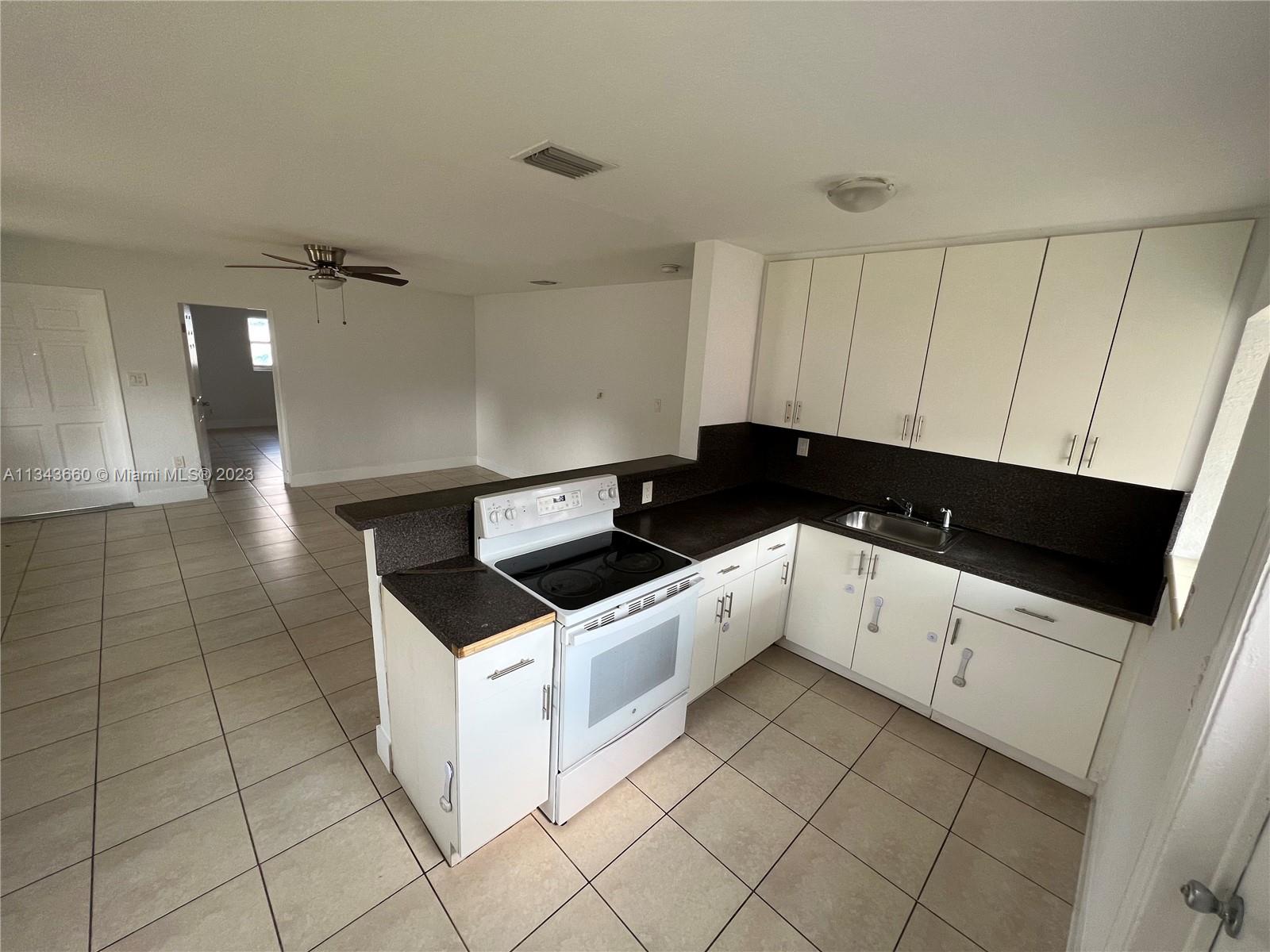 LAKE FOREST SEC 2 - Residential
