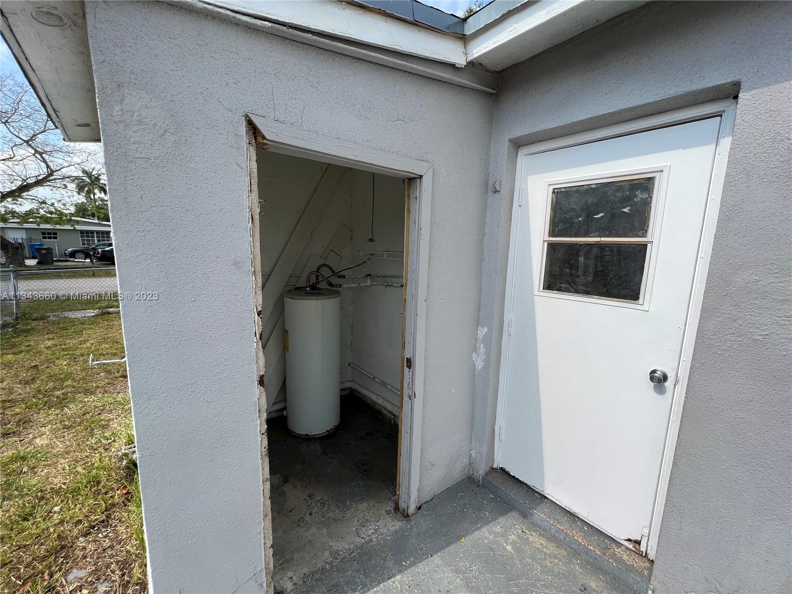 LAKE FOREST SEC 2 - Residential