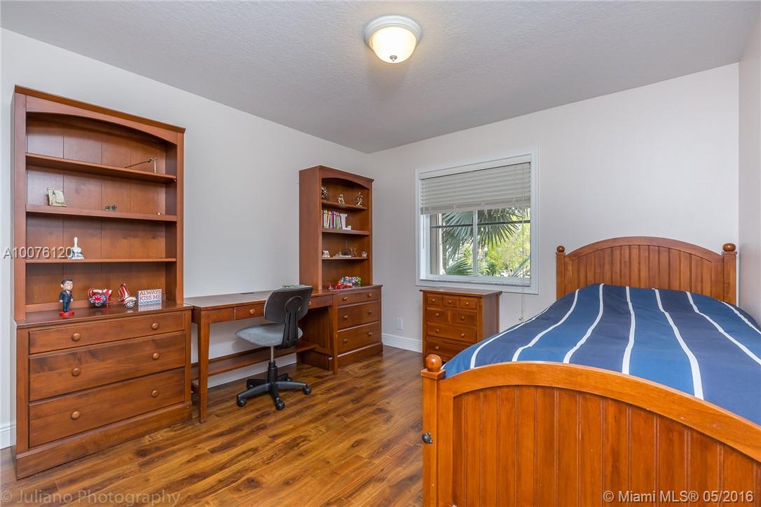 Sector 2-Parcels 17, 18, - Residential Lease