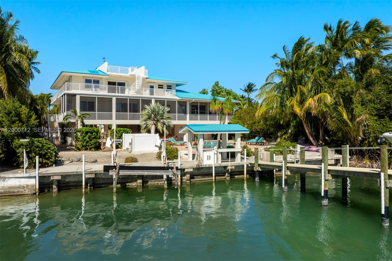 MATECUMBE SANDY BEACH - Residential