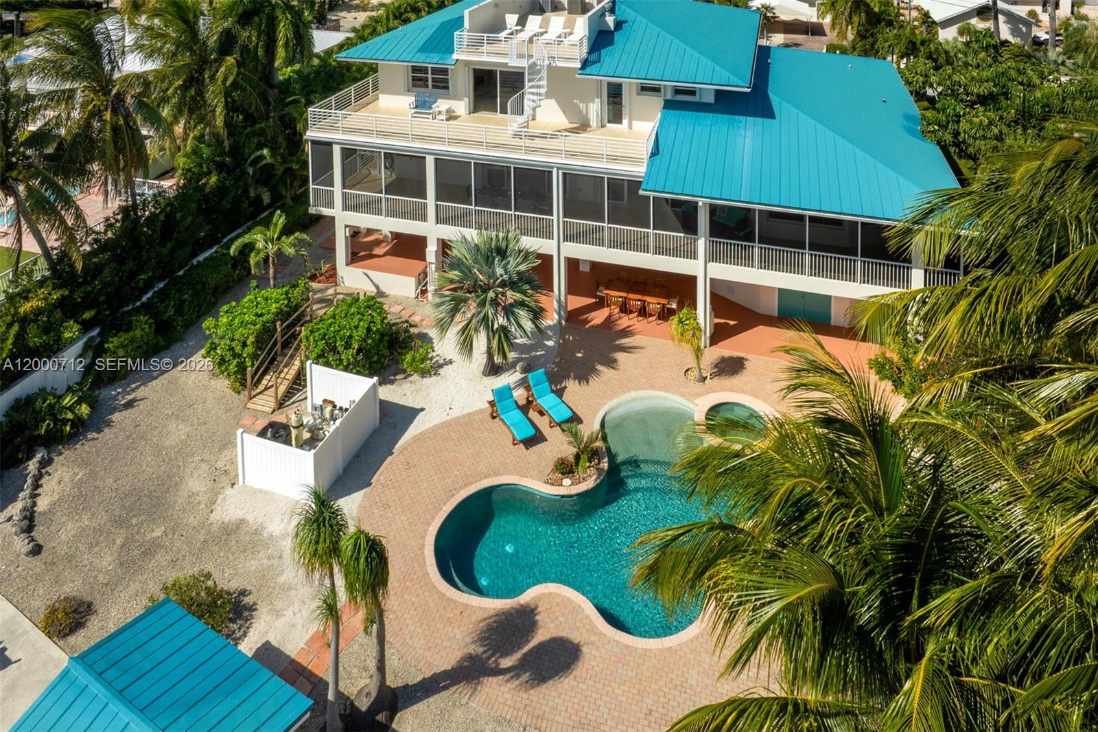 MATECUMBE SANDY BEACH - Residential