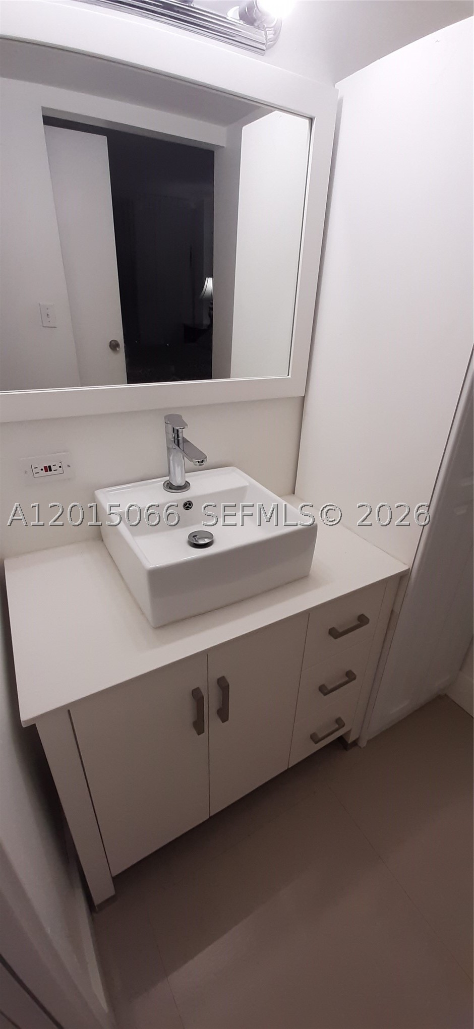 PLAZA OF AMERICAS CONDO P - Residential