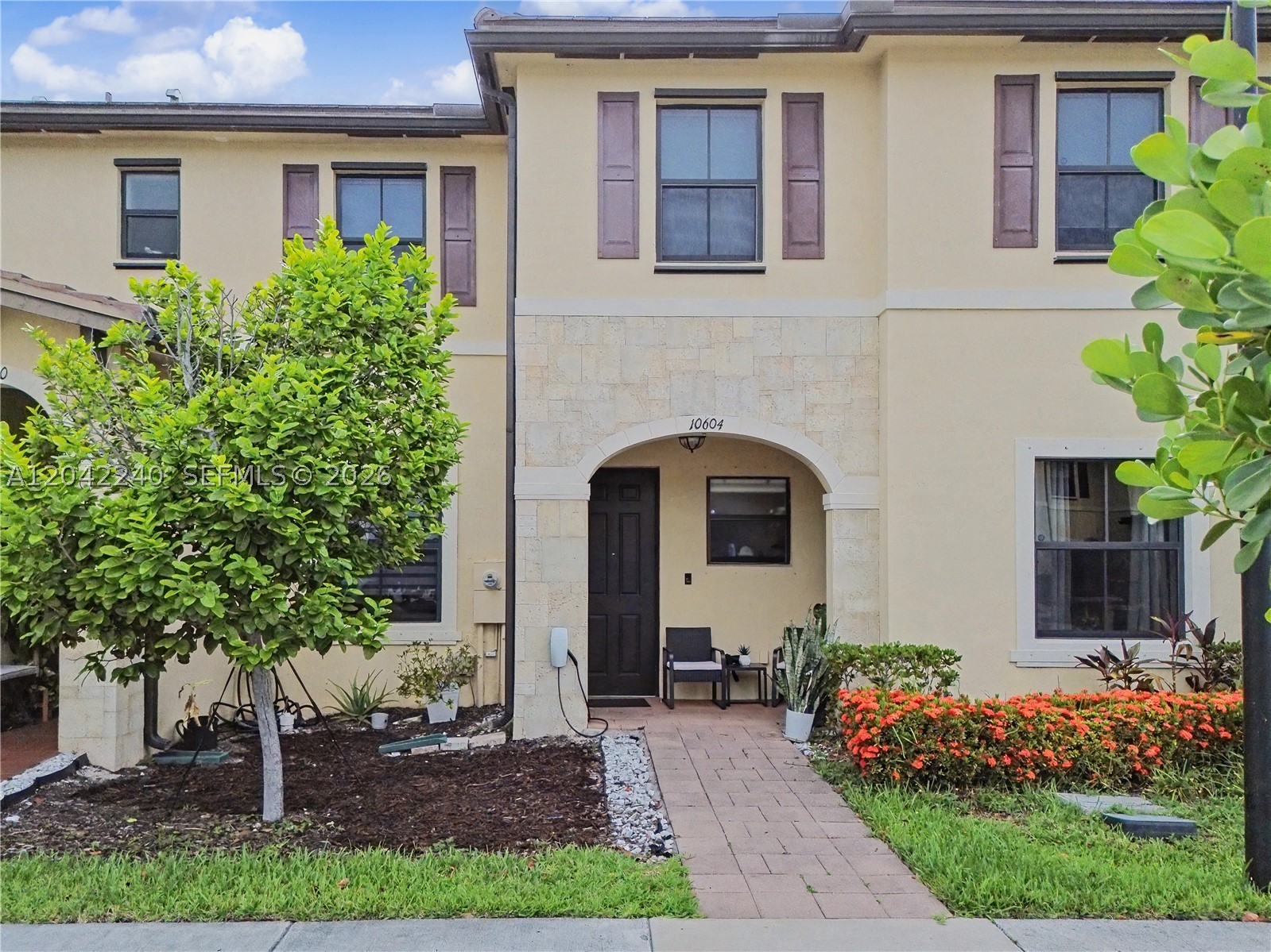 AQUABELLA SECTION TWO - Residential