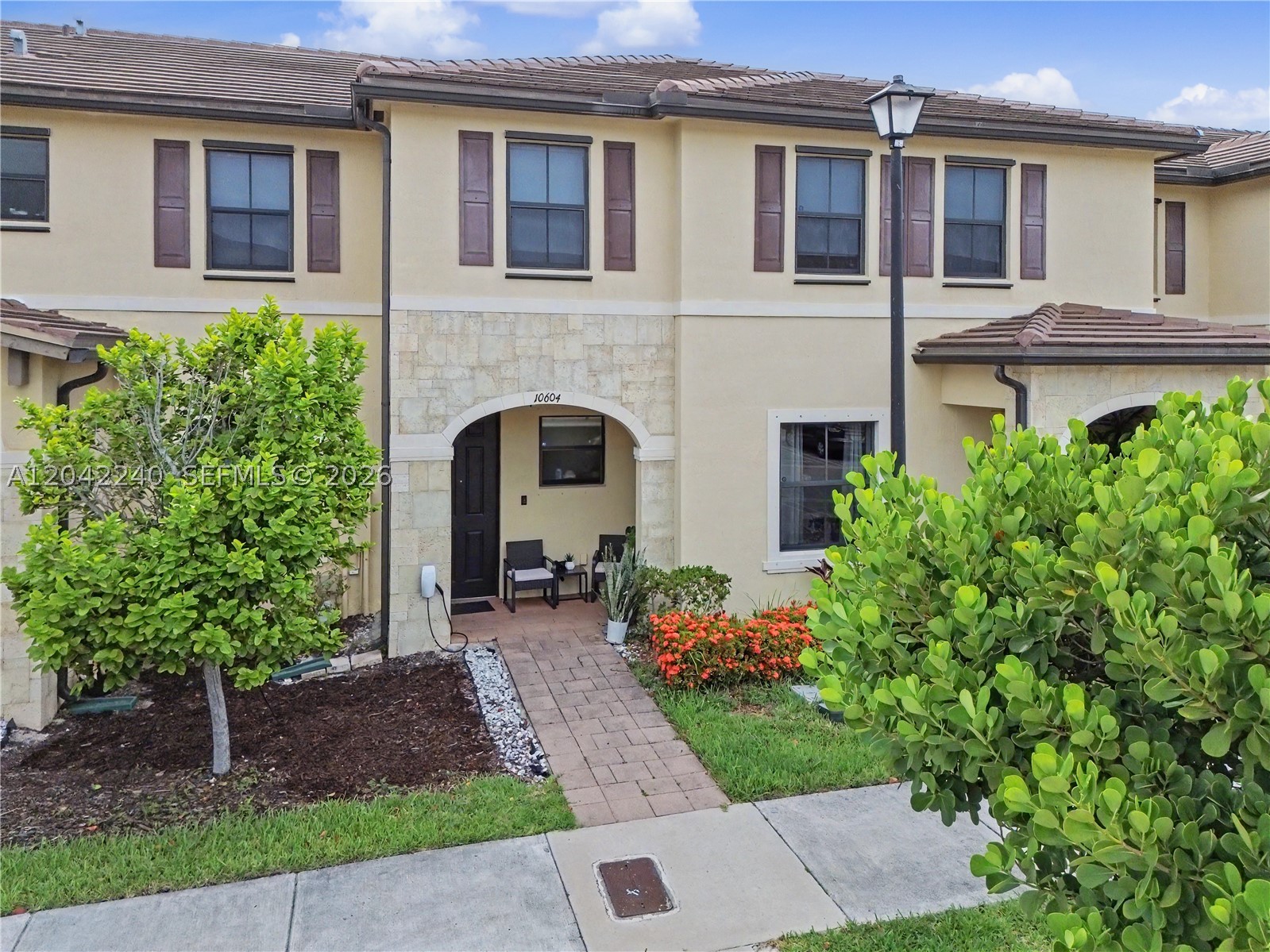 AQUABELLA SECTION TWO - Residential