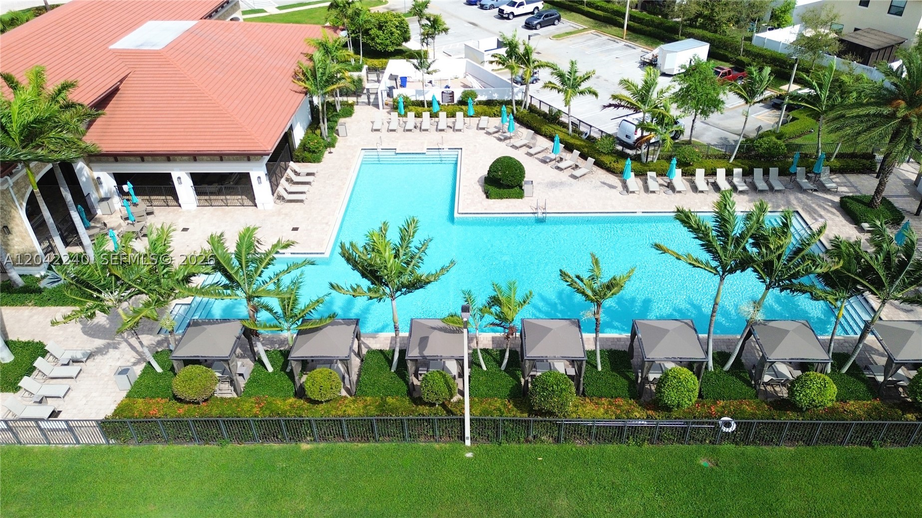 AQUABELLA SECTION TWO - Residential